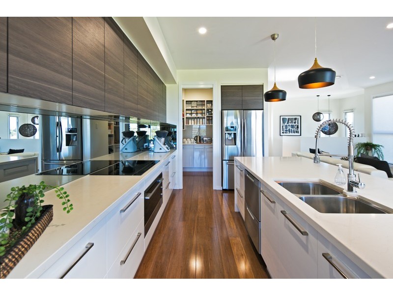 67 Waterville Drive, Thornlands QLD 4164