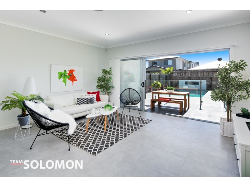 20 Sandalwood Street, Thornlands QLD 4164