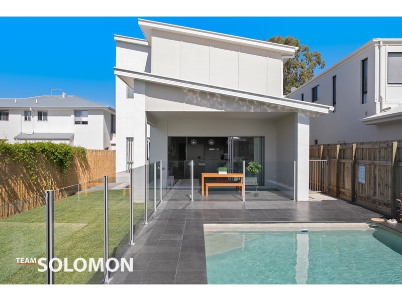 20 Sandalwood Street, Thornlands QLD 4164