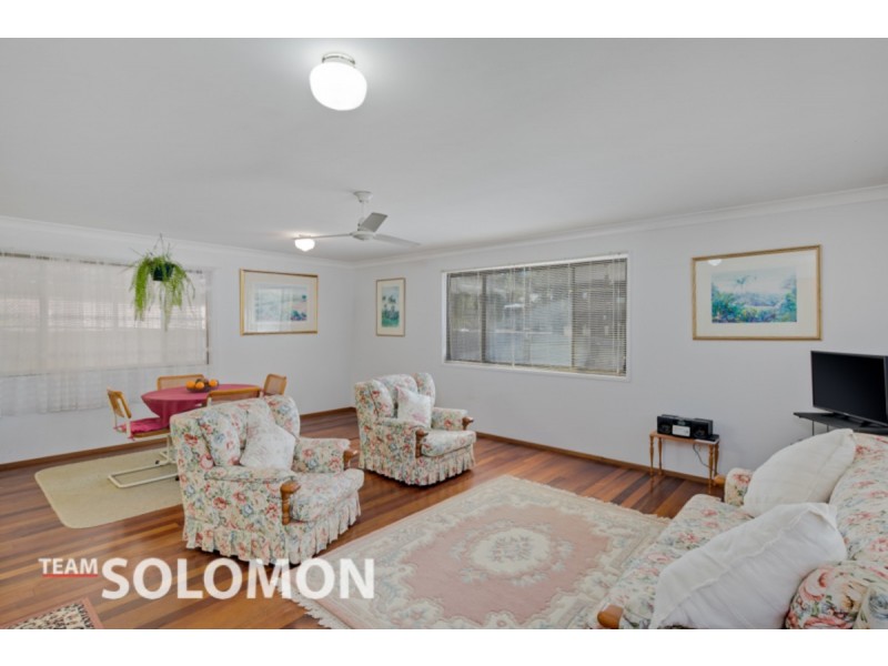 21 Mareela Street, Coochiemudlo Island QLD 4184