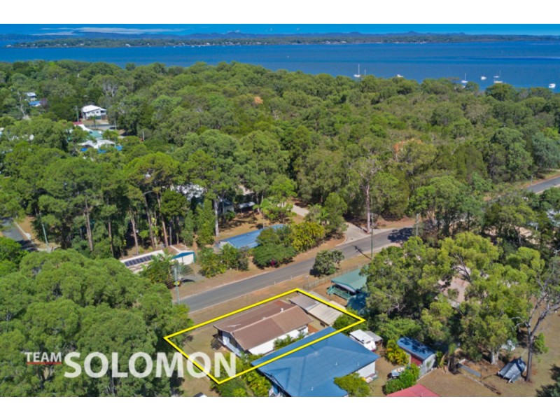 21 Mareela Street, Coochiemudlo Island QLD 4184