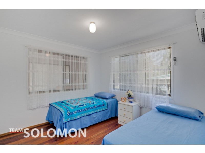 21 Mareela Street, Coochiemudlo Island QLD 4184