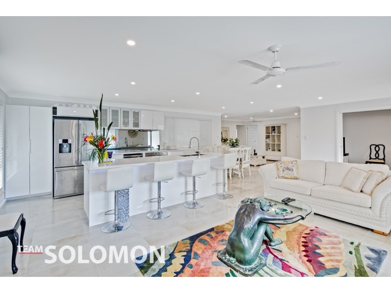 46 Beach Street, Cleveland QLD 4163