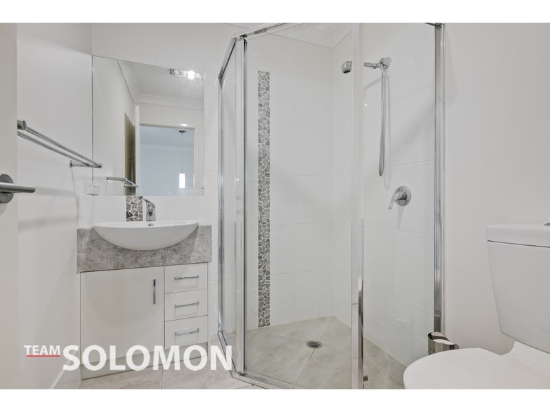 1/19-20 Ostend Court, Cleveland QLD 4163