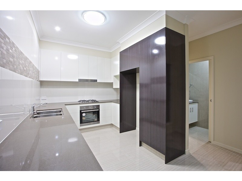 6 Bond Street, Cleveland QLD 4163