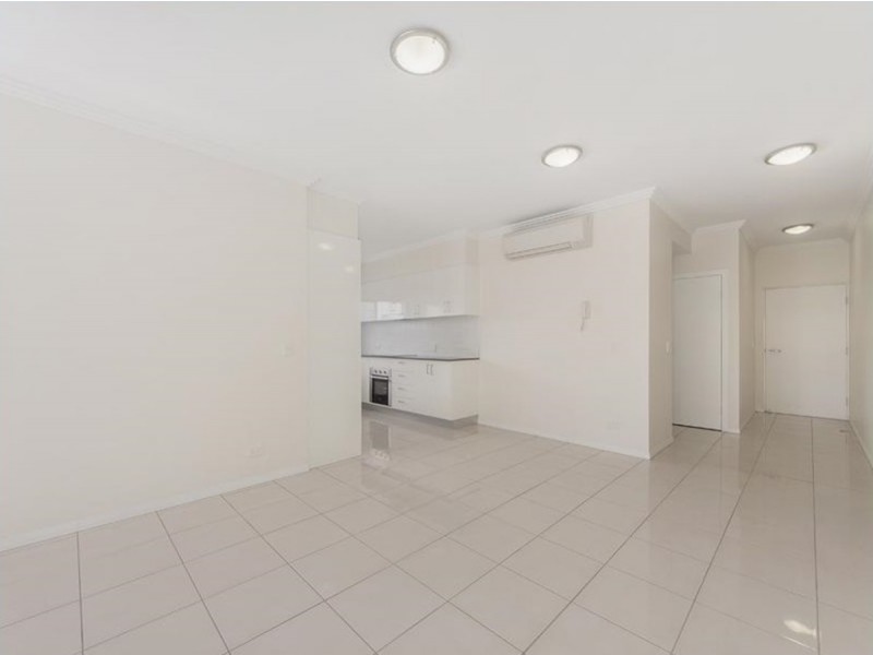 4/33 Pioneer Street, Zillmere QLD 4034