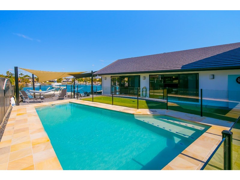 69 Masthead Drive, Cleveland QLD 4163