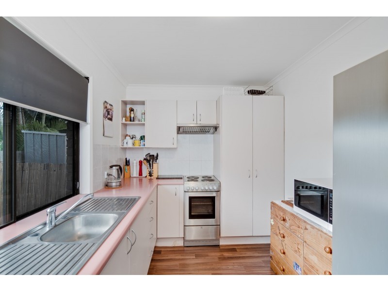 16 Shanahan Street, Redland Bay QLD 4165