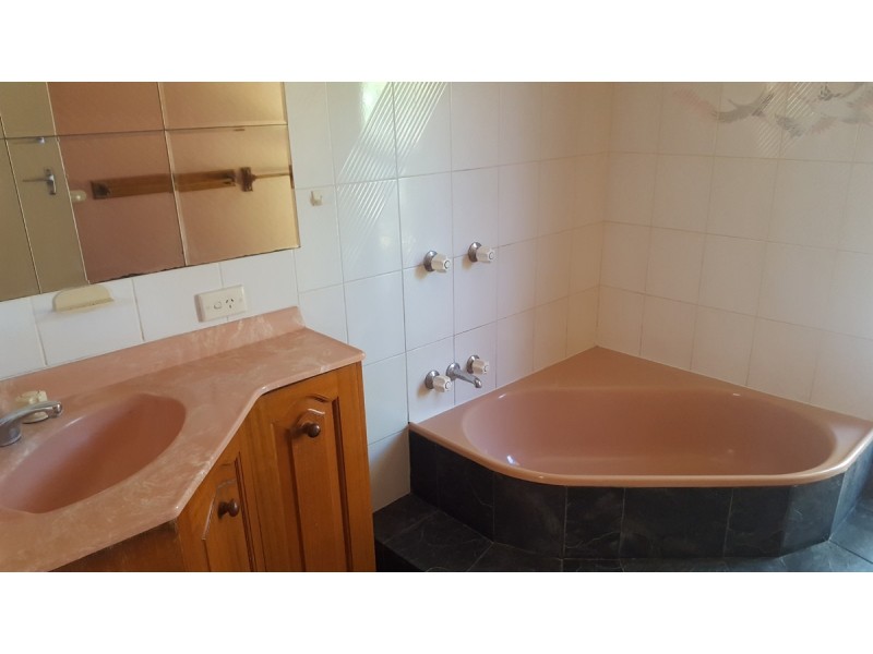 297 Colburn Avenue, Victoria Point QLD 4165