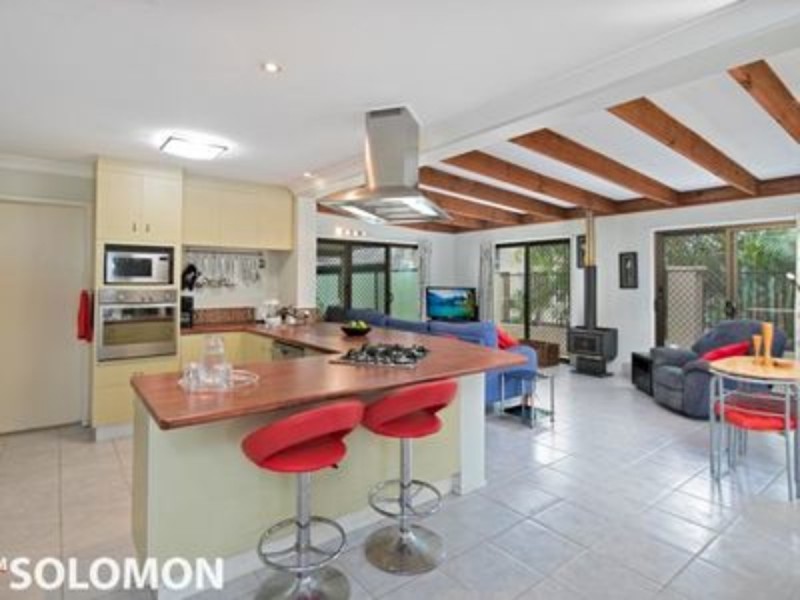 223 Main Street, Redland Bay QLD 4165