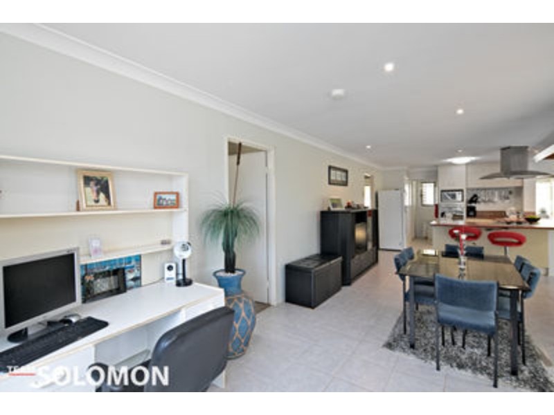 223 Main Street, Redland Bay QLD 4165