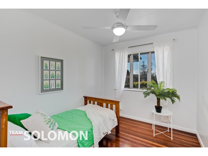 2 Tantani Street, Manly West QLD 4179