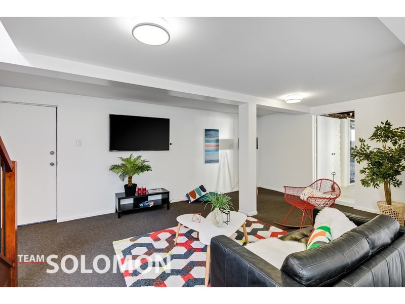 2 Tantani Street, Manly West QLD 4179