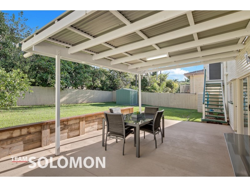 2 Tantani Street, Manly West QLD 4179