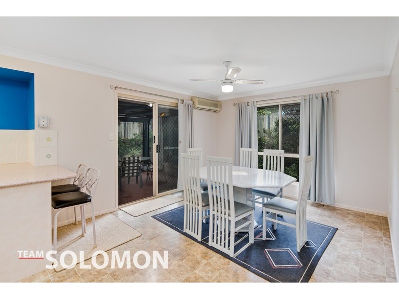 17 Falkirk Parade, Redland Bay QLD 4165