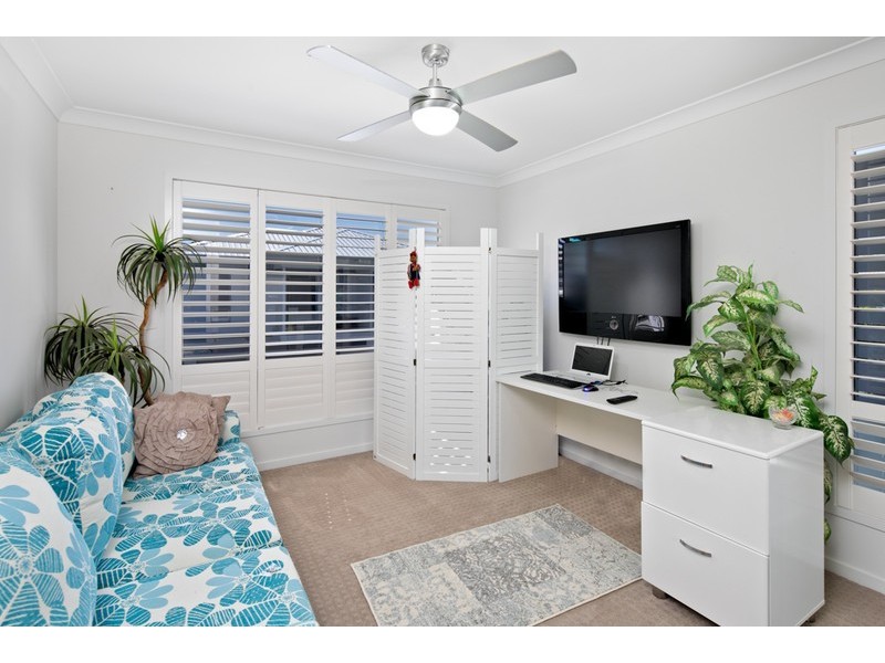 10/92-94 Sturgeon Street, Ormiston QLD 4160