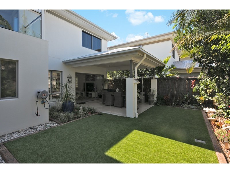 10/92-94 Sturgeon Street, Ormiston QLD 4160