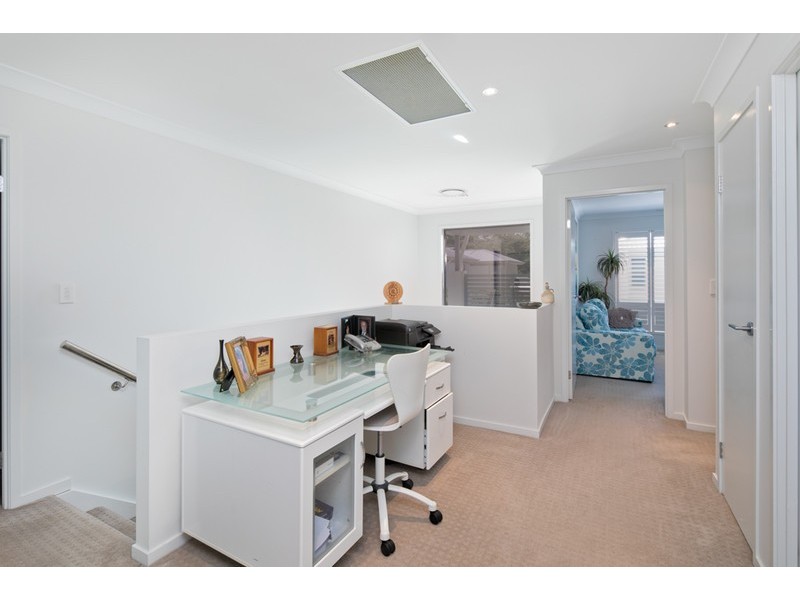10/92-94 Sturgeon Street, Ormiston QLD 4160