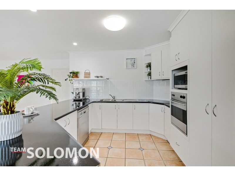 15 Viewfield Street, Redland Bay QLD 4165