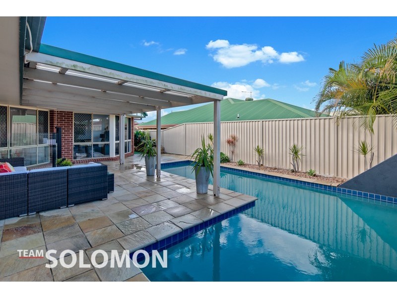 15 Viewfield Street, Redland Bay QLD 4165