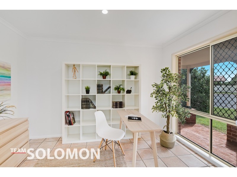 15 Viewfield Street, Redland Bay QLD 4165