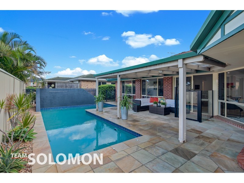 15 Viewfield Street, Redland Bay QLD 4165