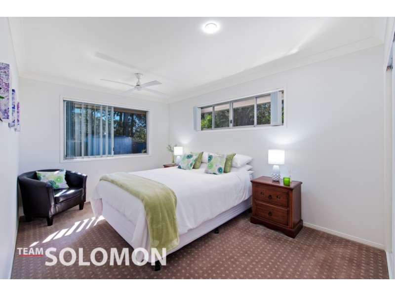 8 MOOROONDU Street, Coochiemudlo Island QLD 4184