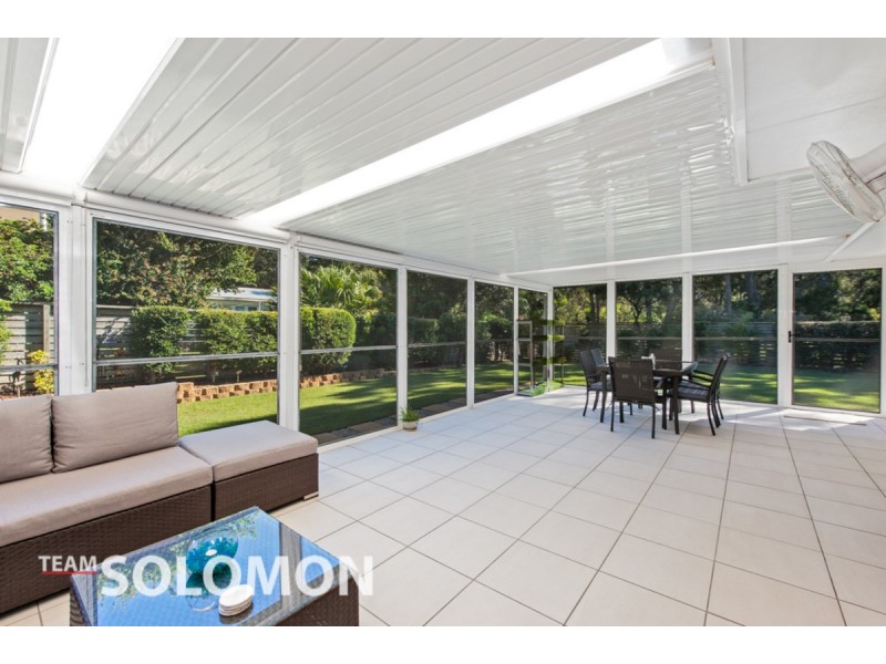 8 MOOROONDU Street, Coochiemudlo Island QLD 4184