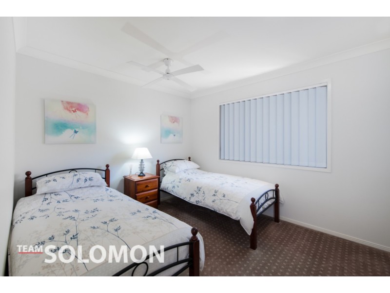 8 MOOROONDU Street, Coochiemudlo Island QLD 4184