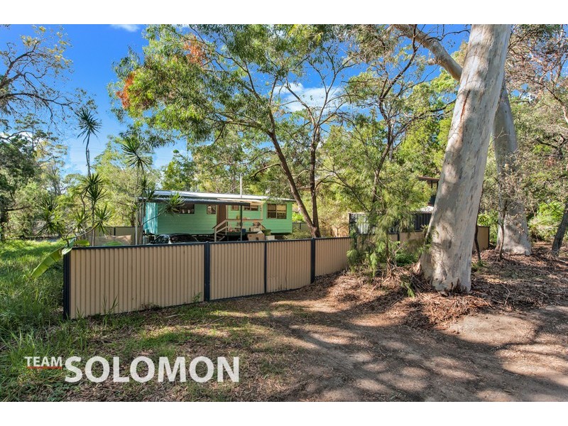 44 Elizabeth Street, Coochiemudlo Island QLD 4184