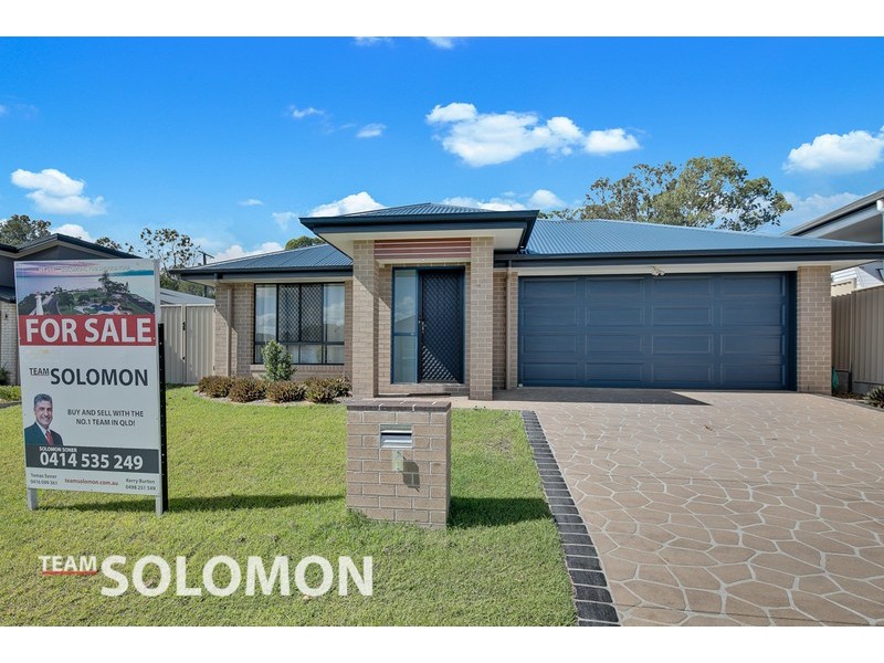 4 Noah Court, Redland Bay QLD 4165