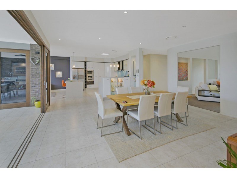 5 Moreton View Crescent, Thornlands QLD 4164