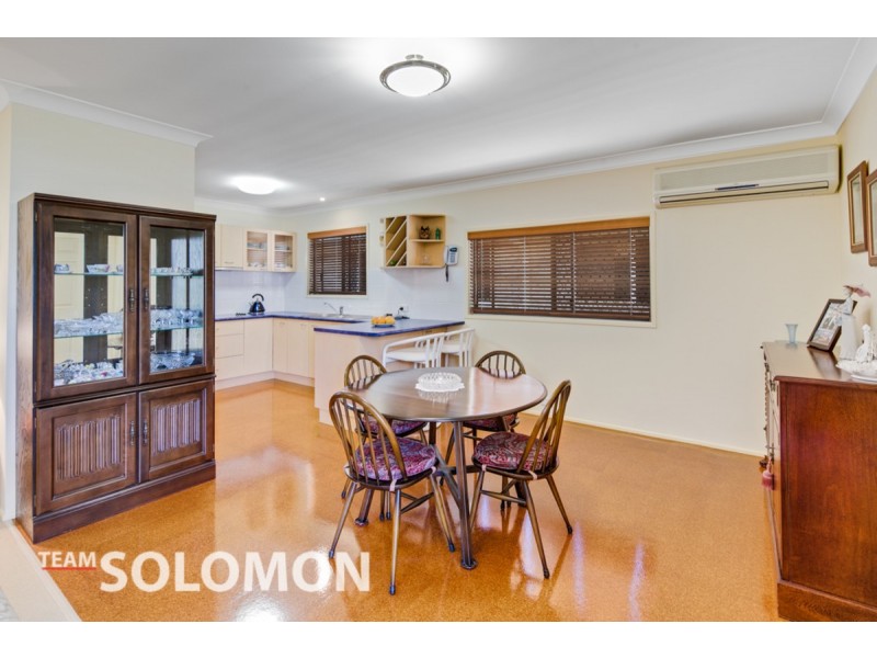 18 Russell Street, Cleveland QLD 4163