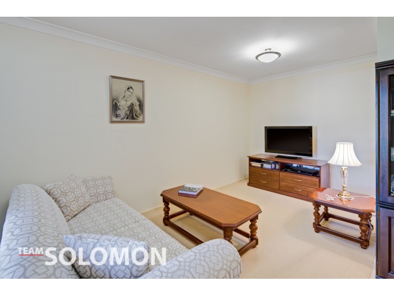 18 Russell Street, Cleveland QLD 4163