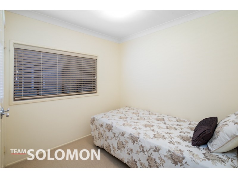 18 Russell Street, Cleveland QLD 4163