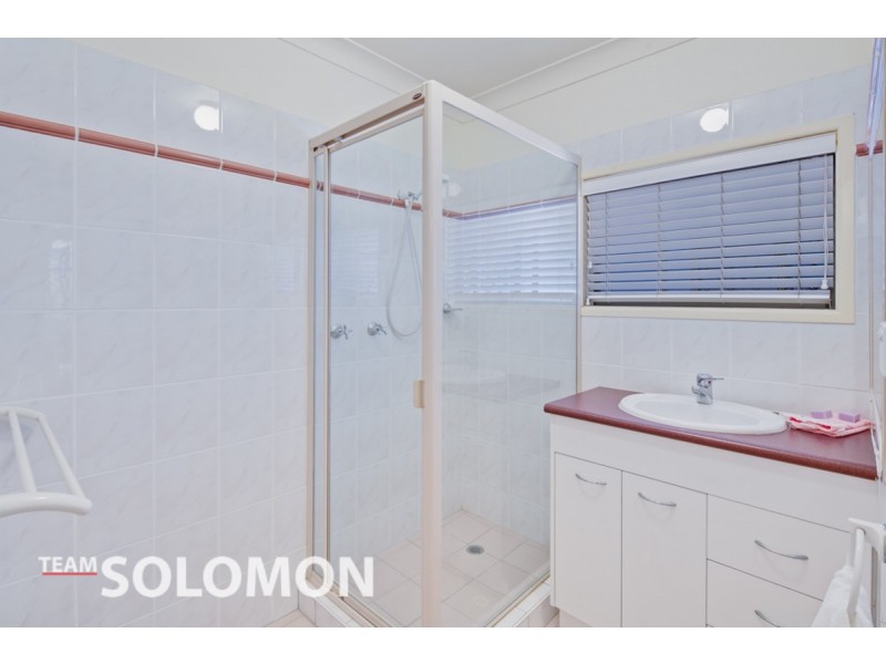 18 Russell Street, Cleveland QLD 4163