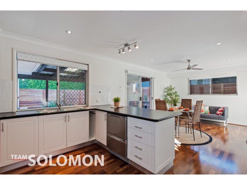 1/2 Leah Court, Wellington Point QLD 4160