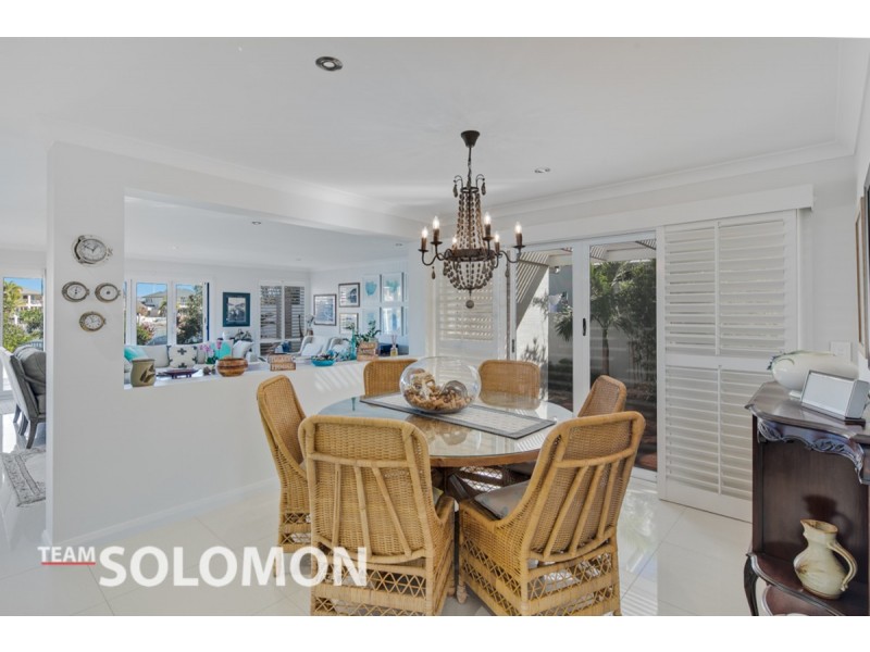 22 Carling Court, Raby Bay QLD 4163