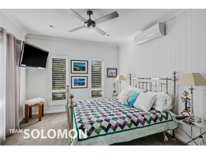 22 Carling Court, Raby Bay QLD 4163