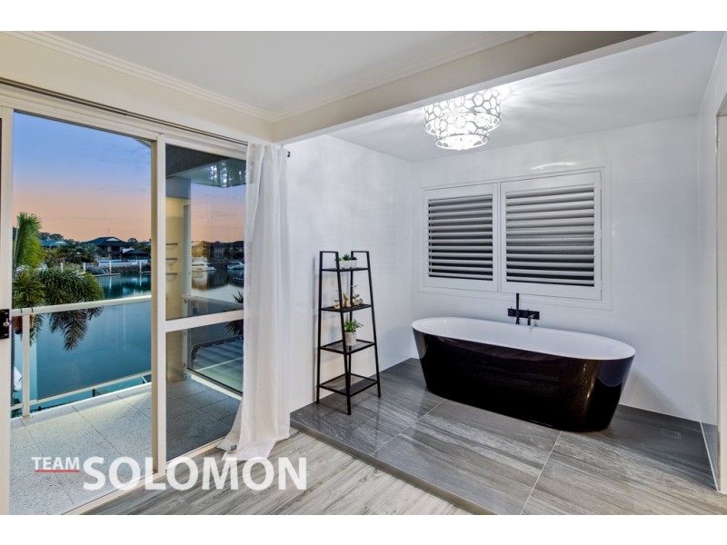 38 Caravel Court, Raby Bay QLD 4163
