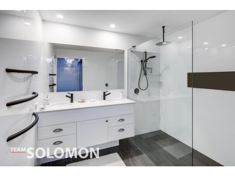 38 Caravel Court, Raby Bay QLD 4163
