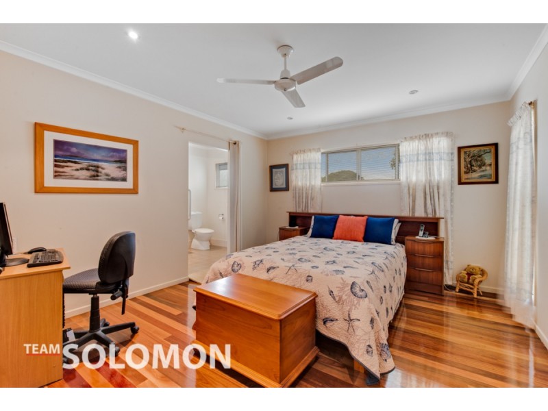 13 Kingfisher Street, Coochiemudlo Island QLD 4184