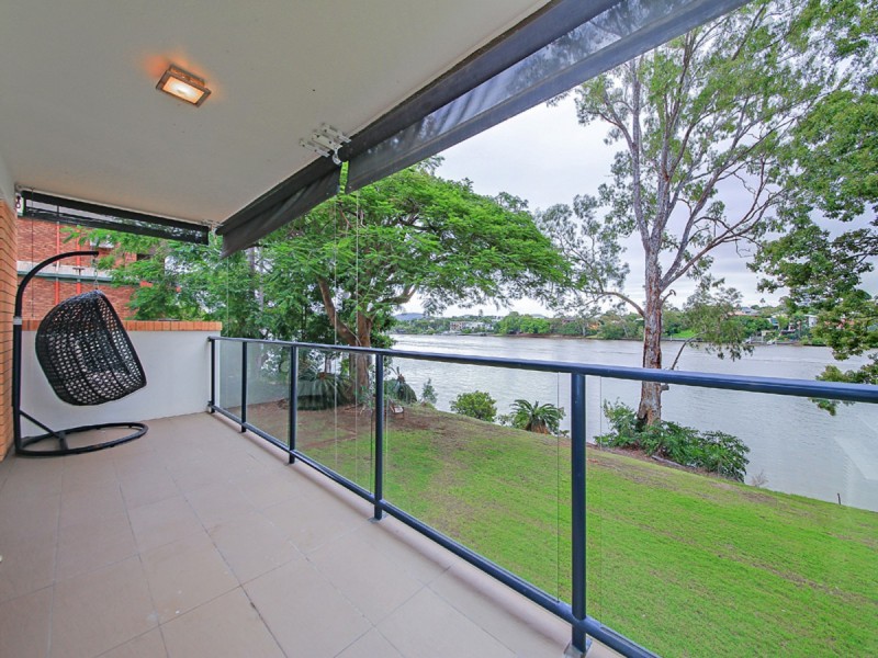 4/136 Macquarie Street, St Lucia QLD 4067