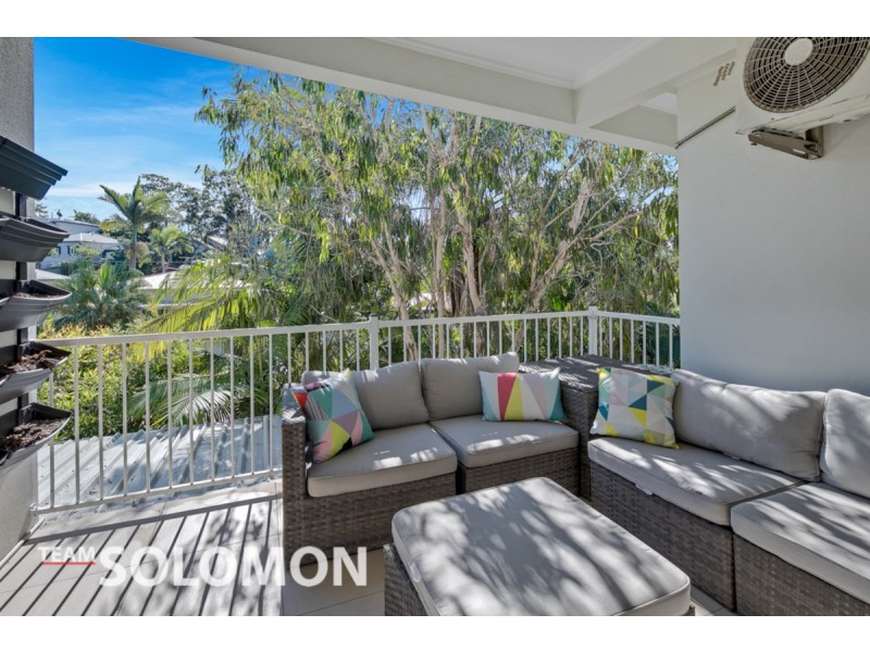 4/320 WYNNUM Road, Norman Park QLD 4170