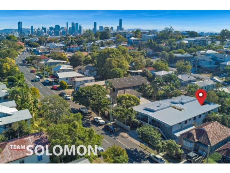 4/320 WYNNUM Road, Norman Park QLD 4170