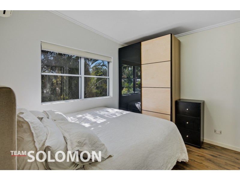 4/320 WYNNUM Road, Norman Park QLD 4170