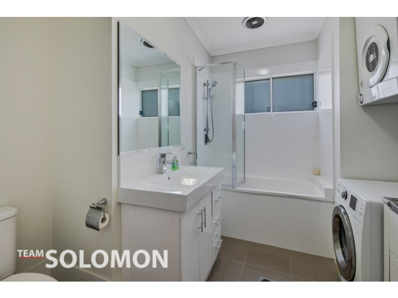 4/320 WYNNUM Road, Norman Park QLD 4170