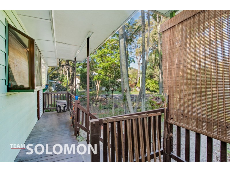 6 Pandanus Street, Coochiemudlo Island QLD 4184
