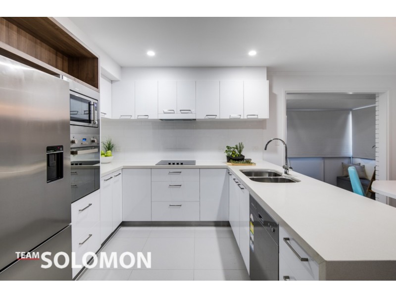 56 Albert Street, Ormiston QLD 4160