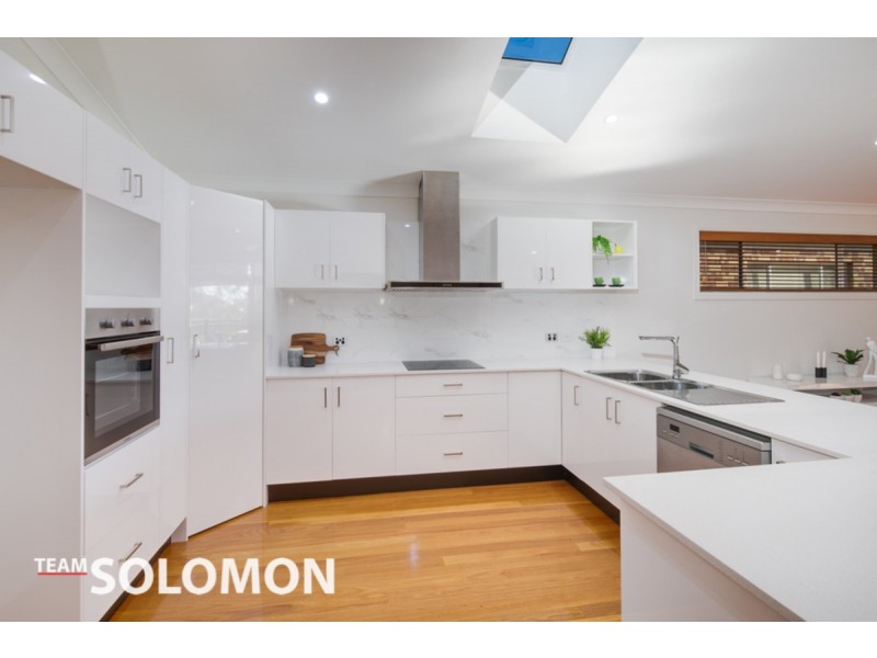 18 Cross Lane, Cleveland QLD 4163